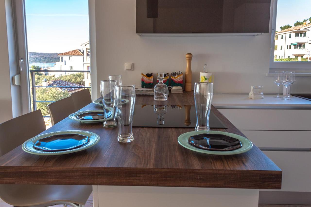 Finestra Sul Mare Apartamento Punat Exterior foto