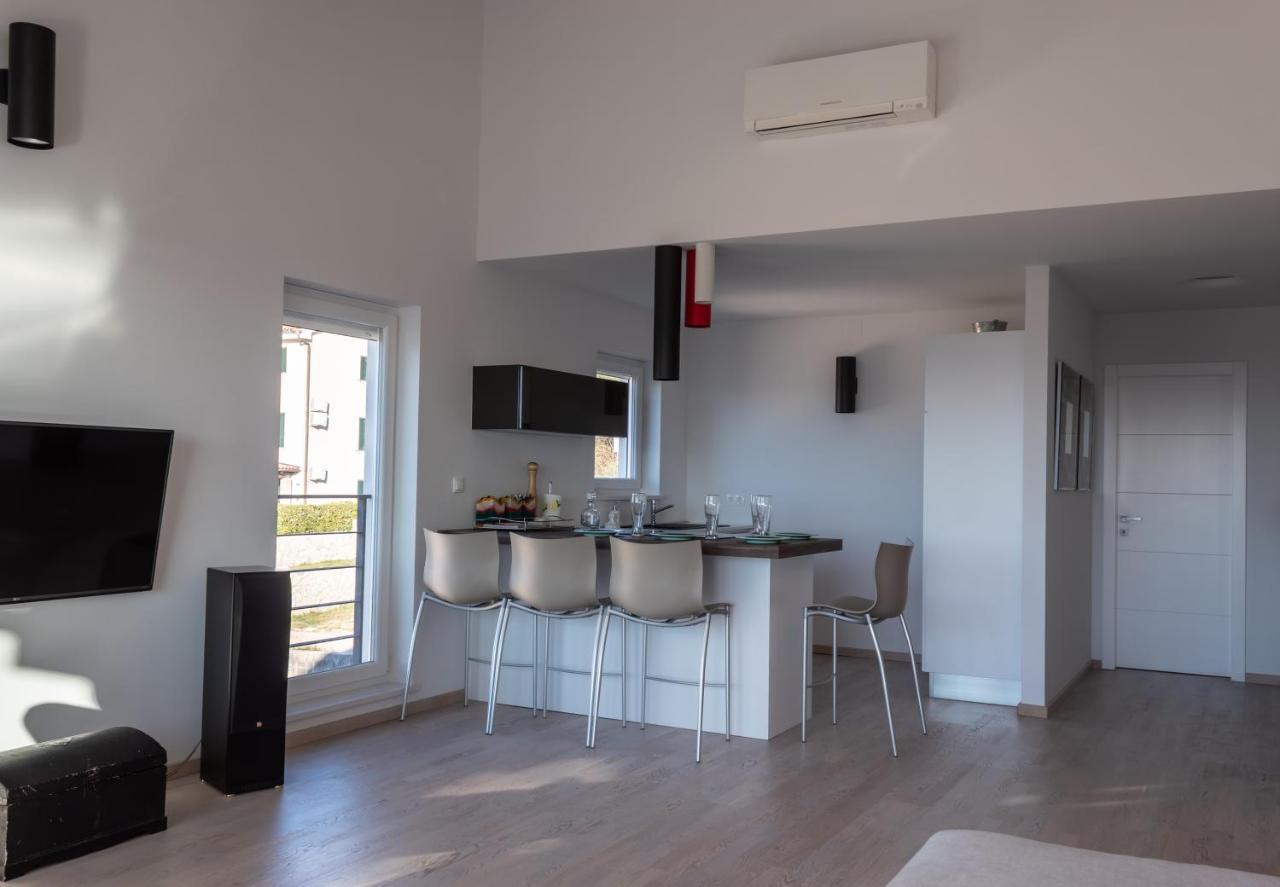Finestra Sul Mare Apartamento Punat Exterior foto