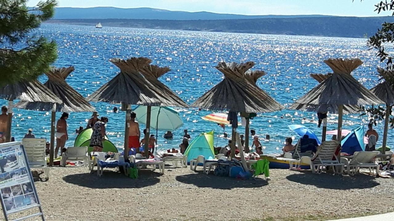 Finestra Sul Mare Apartamento Punat Exterior foto